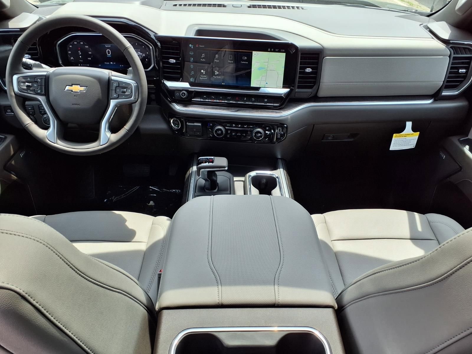 Thumbnail: 2026 Chevrolet Silverado 1500 - 9