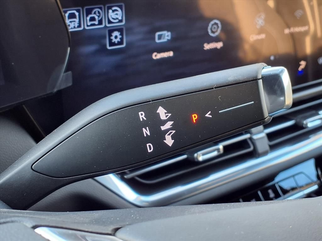 Thumbnail: 2026 Chevrolet Equinox - 17