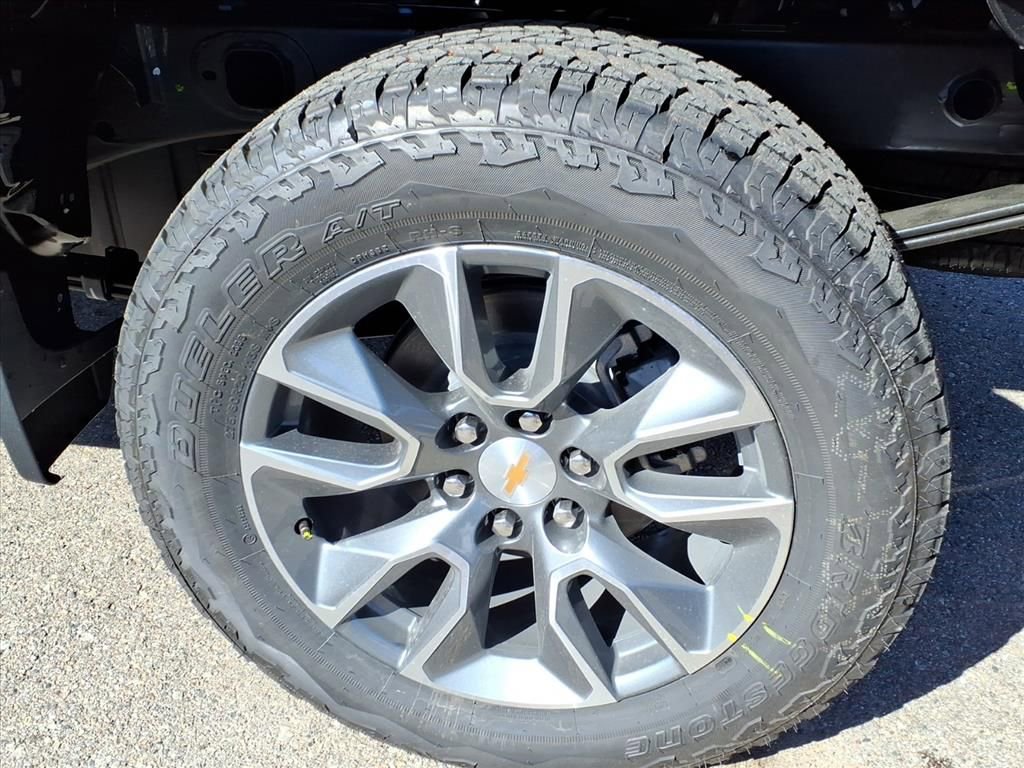 Thumbnail: 2026 Chevrolet Silverado 1500 - 7