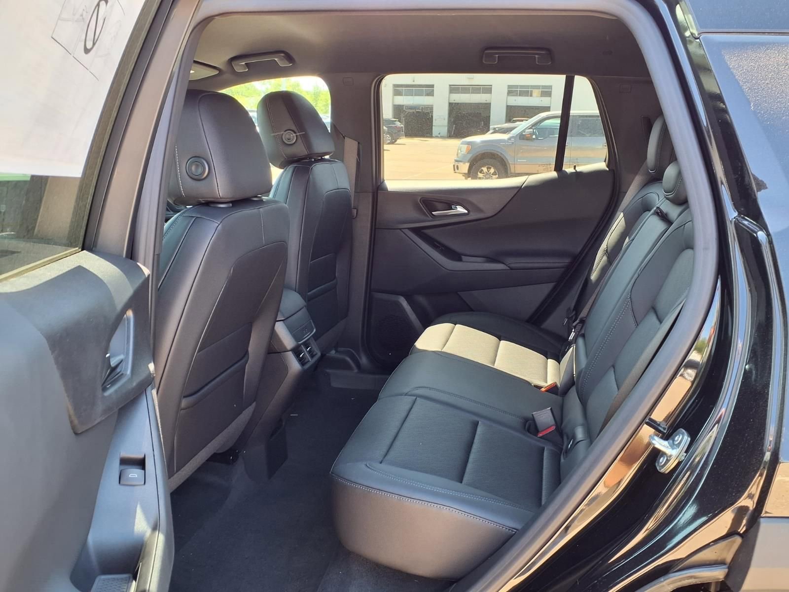 Thumbnail: 2026 Chevrolet Equinox - 9