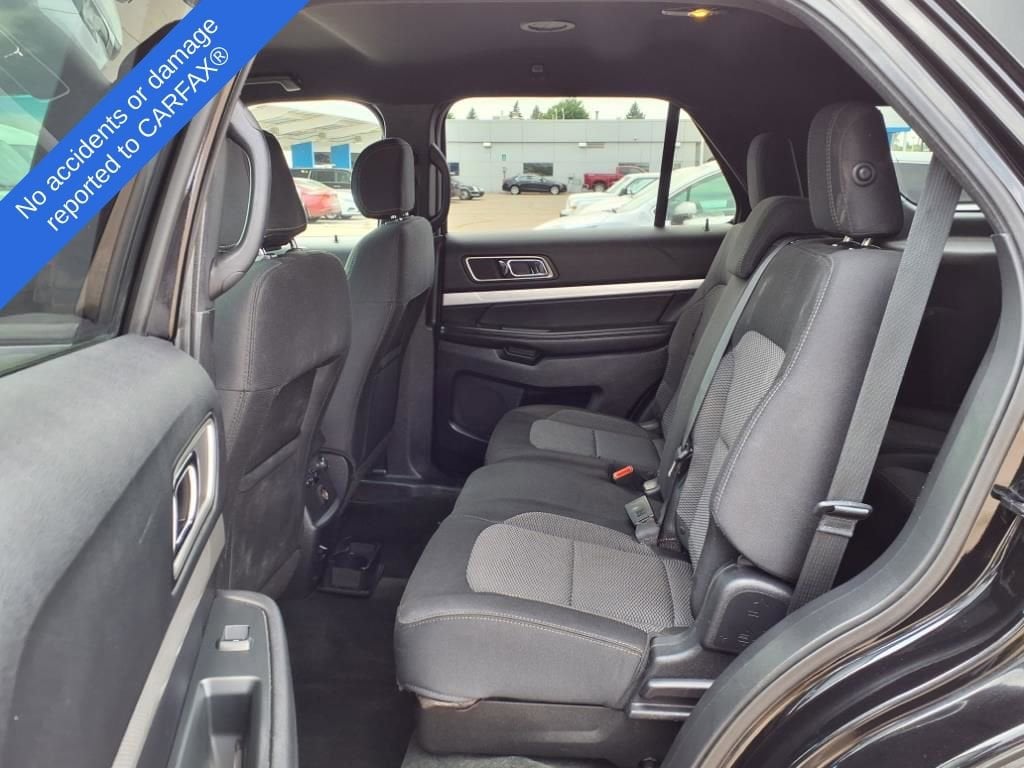 2016 Ford Explorer XLT 12