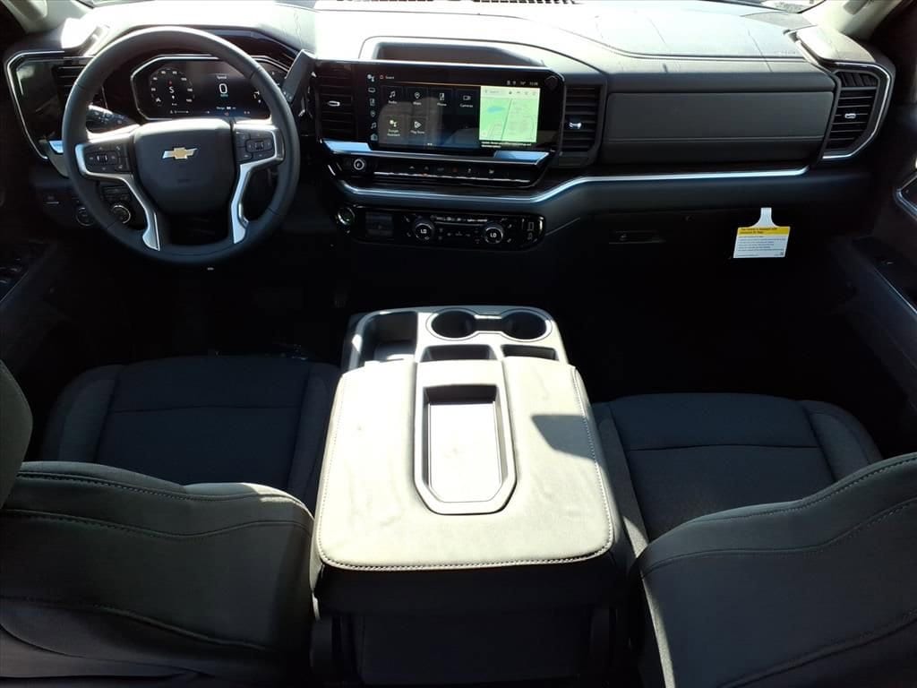 Thumbnail: 2026 Chevrolet Silverado 1500 - 9