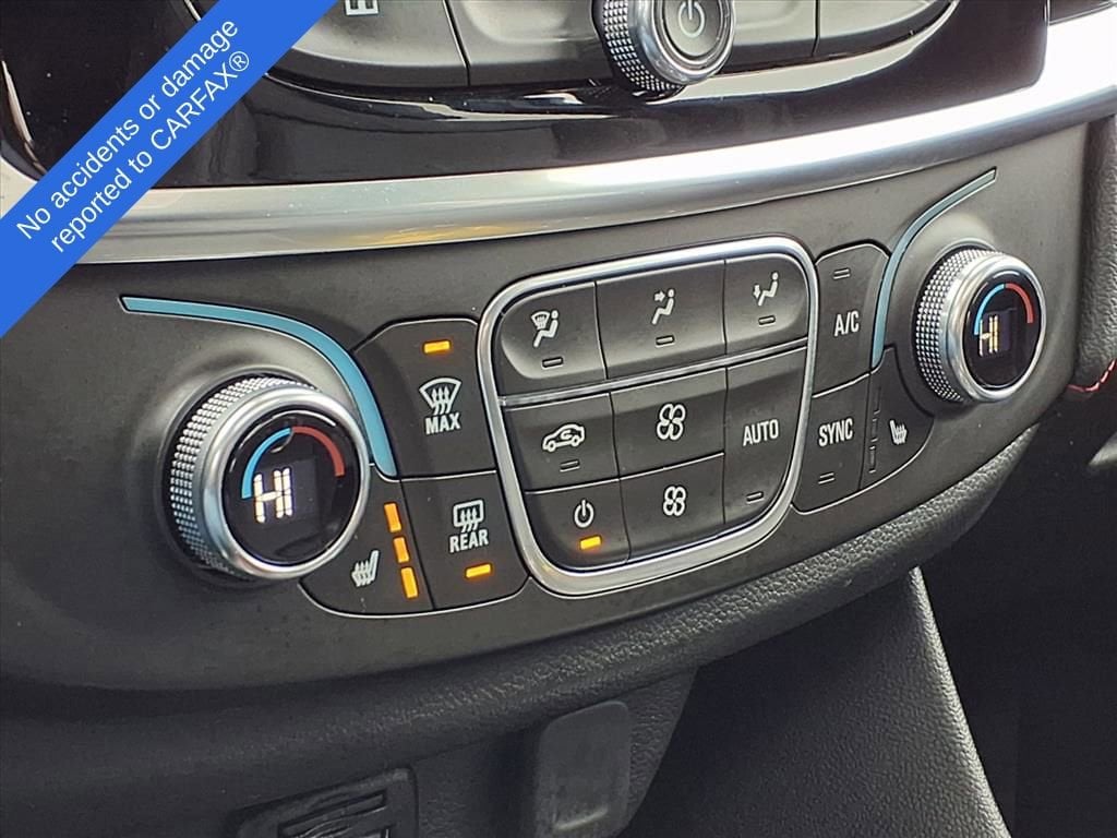 Thumbnail: 2023 Chevrolet Traverse - 28