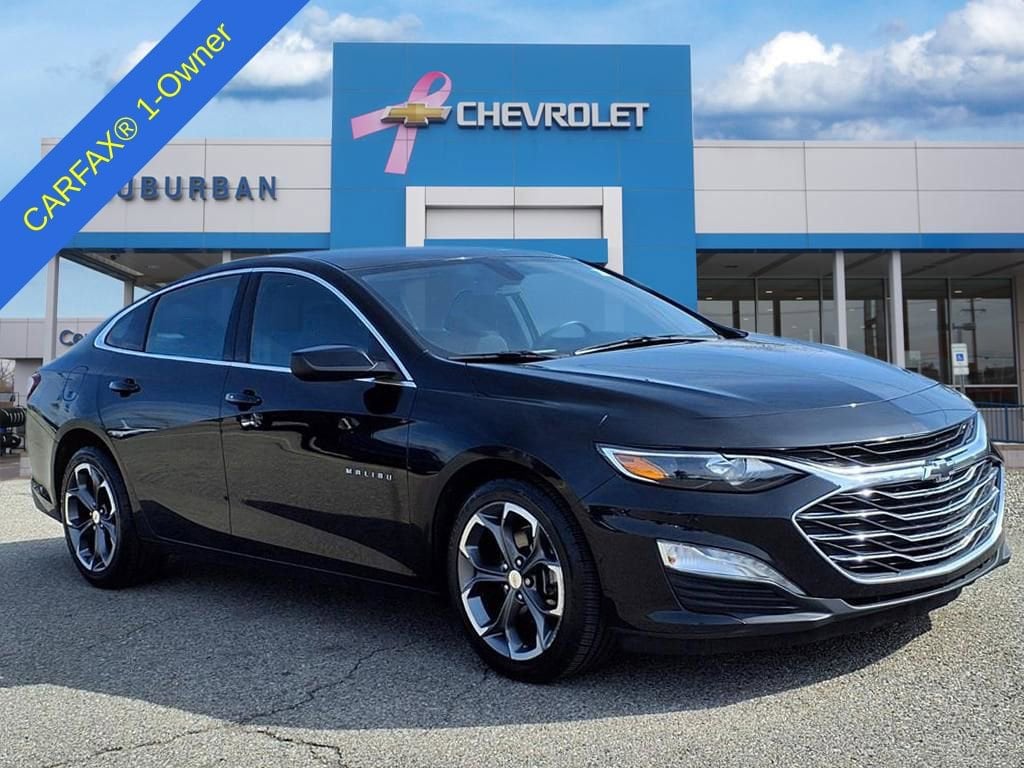 Thumbnail: 2022 Chevrolet Malibu - 3