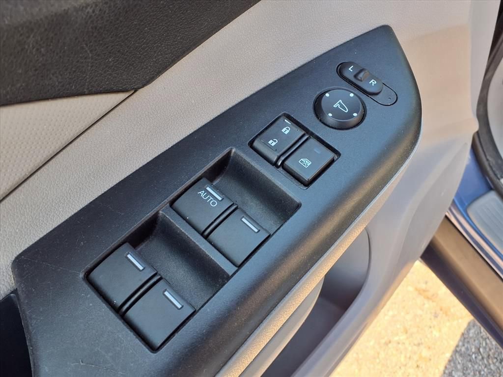 Thumbnail: 2013 Honda CR-V - 13