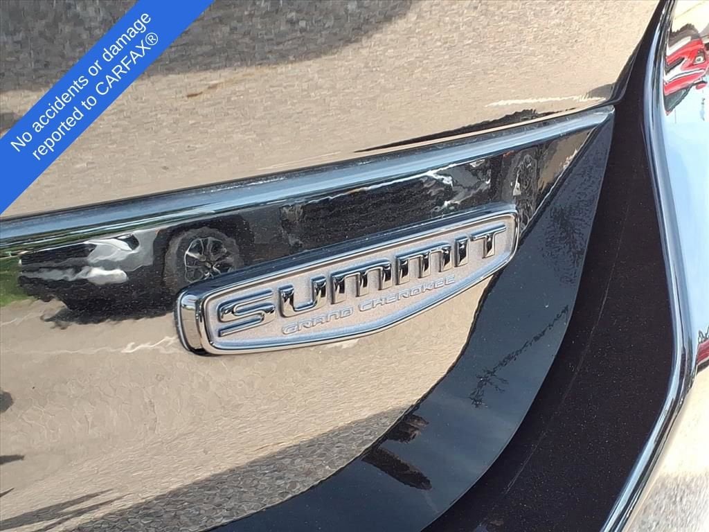 Thumbnail: 2025 Jeep Grand Cherokee L - 11