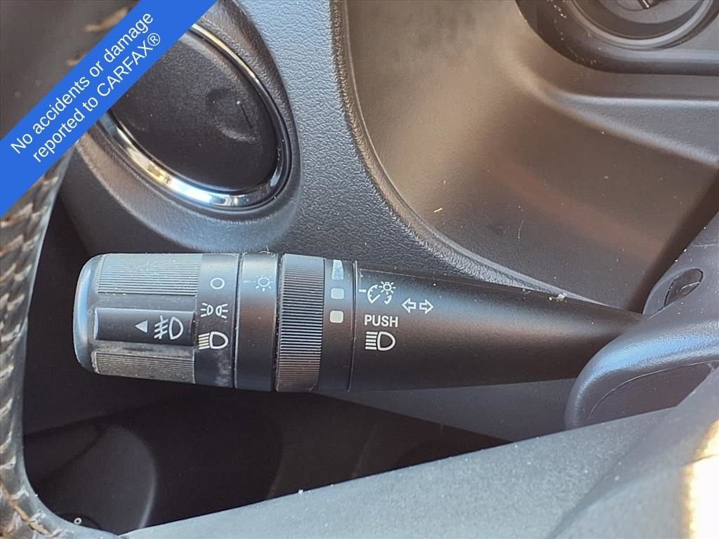 Thumbnail: 2012 Jeep Patriot - 21