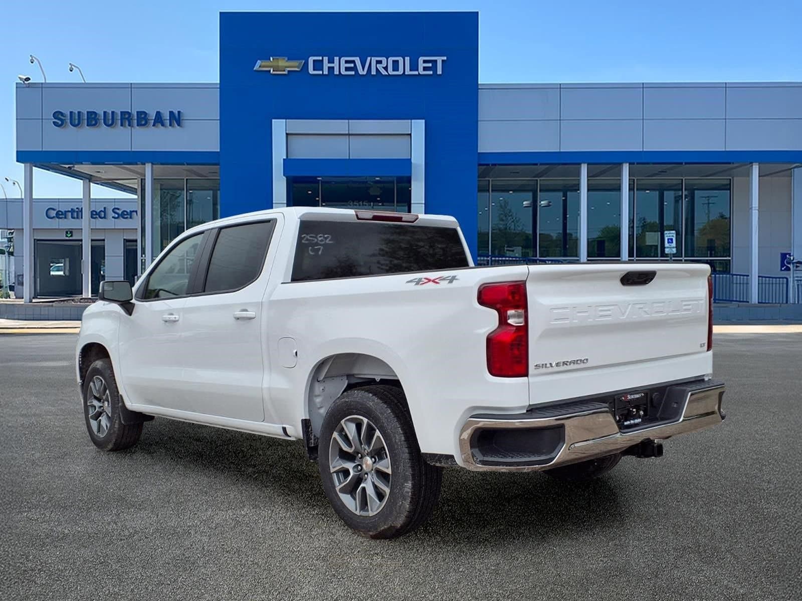 Thumbnail: 2026 Chevrolet Silverado 1500 - 6