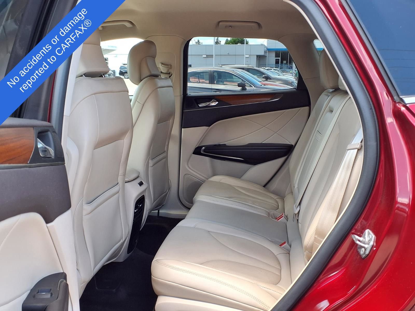 Thumbnail: 2017 Lincoln MKC - 12