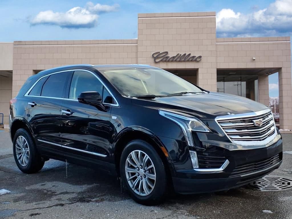 Thumbnail: 2019 Cadillac XT5 - 3