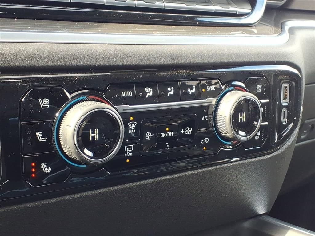 Thumbnail: 2026 Chevrolet Silverado 2500 - 20