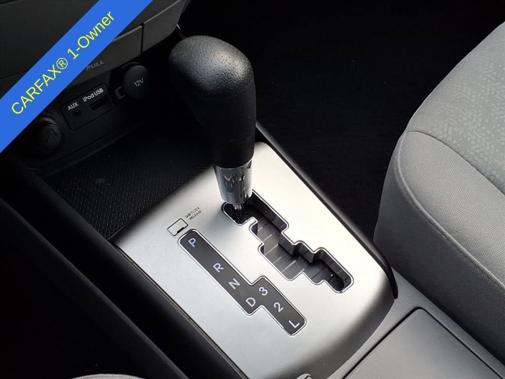 Thumbnail: 2010 Hyundai Elantra - 28