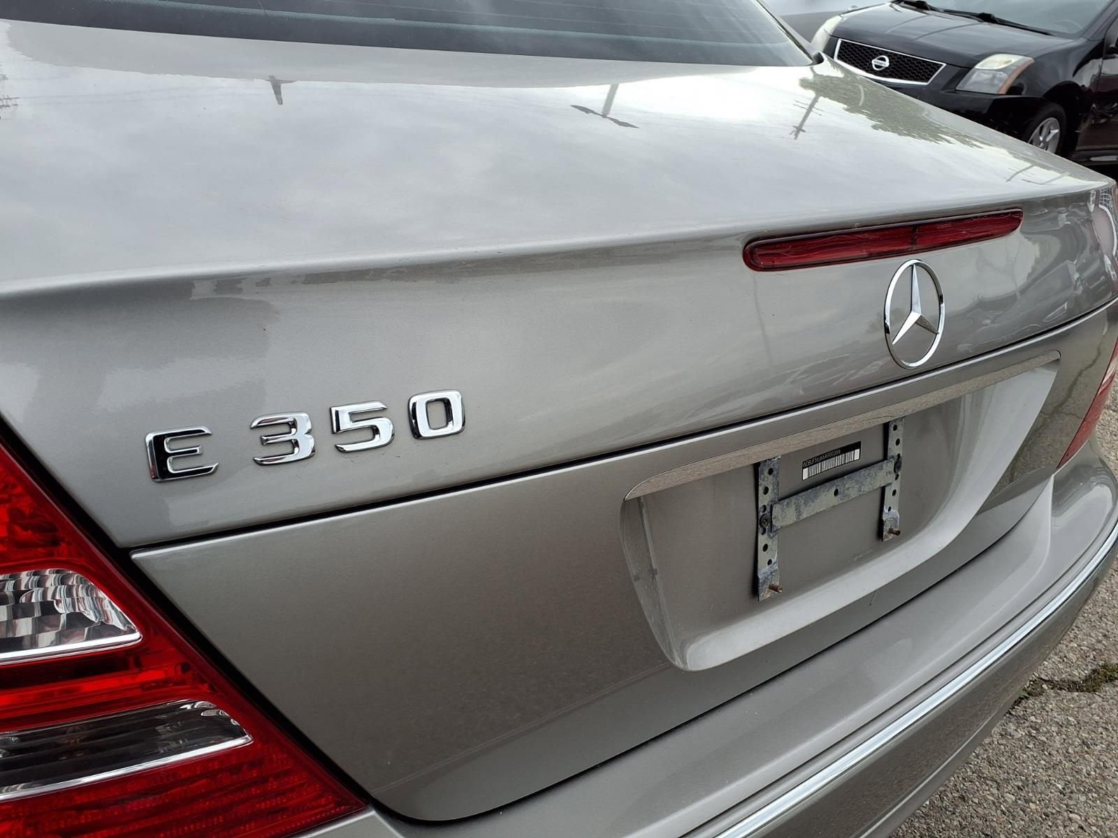 Thumbnail: 2006 Mercedes-Benz E-Class - 9