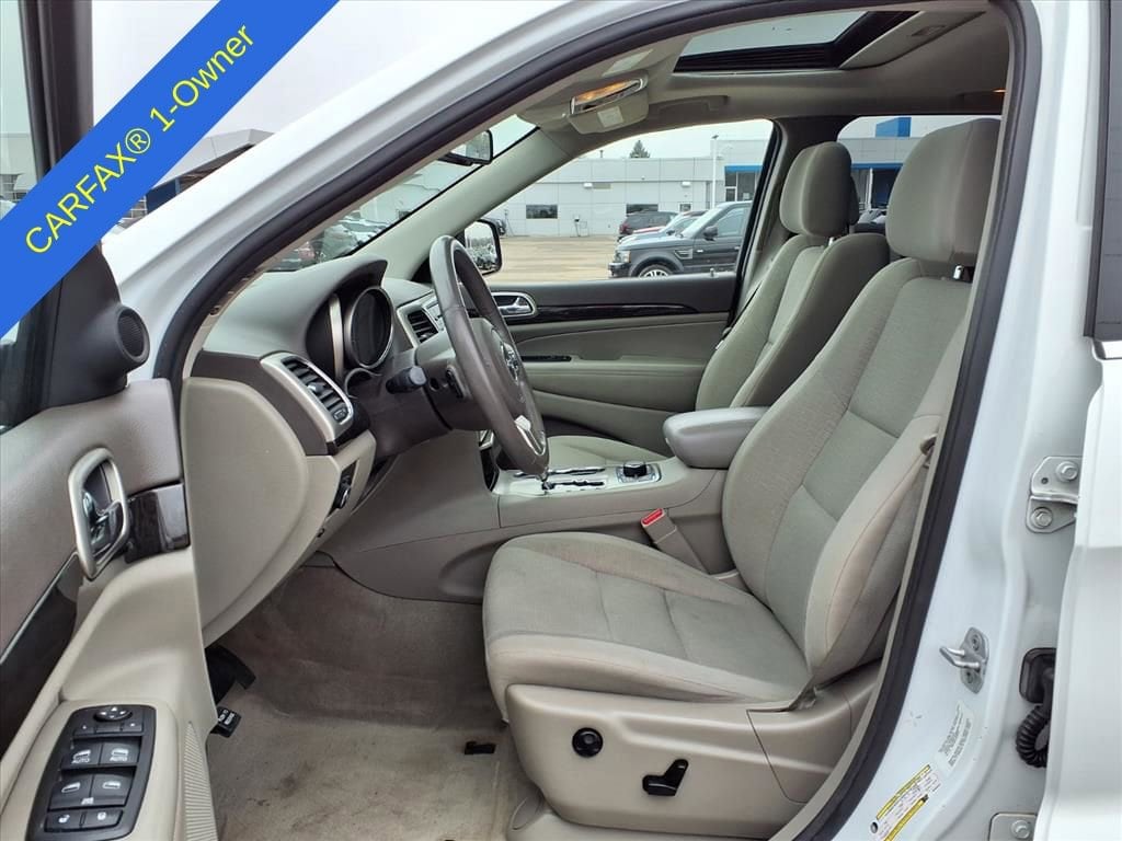 Thumbnail: 2013 Jeep Grand Cherokee - 19