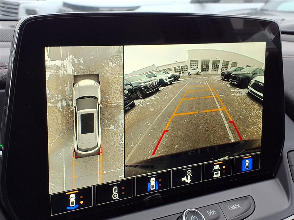 Thumbnail: 2026 Chevrolet Blazer - 21