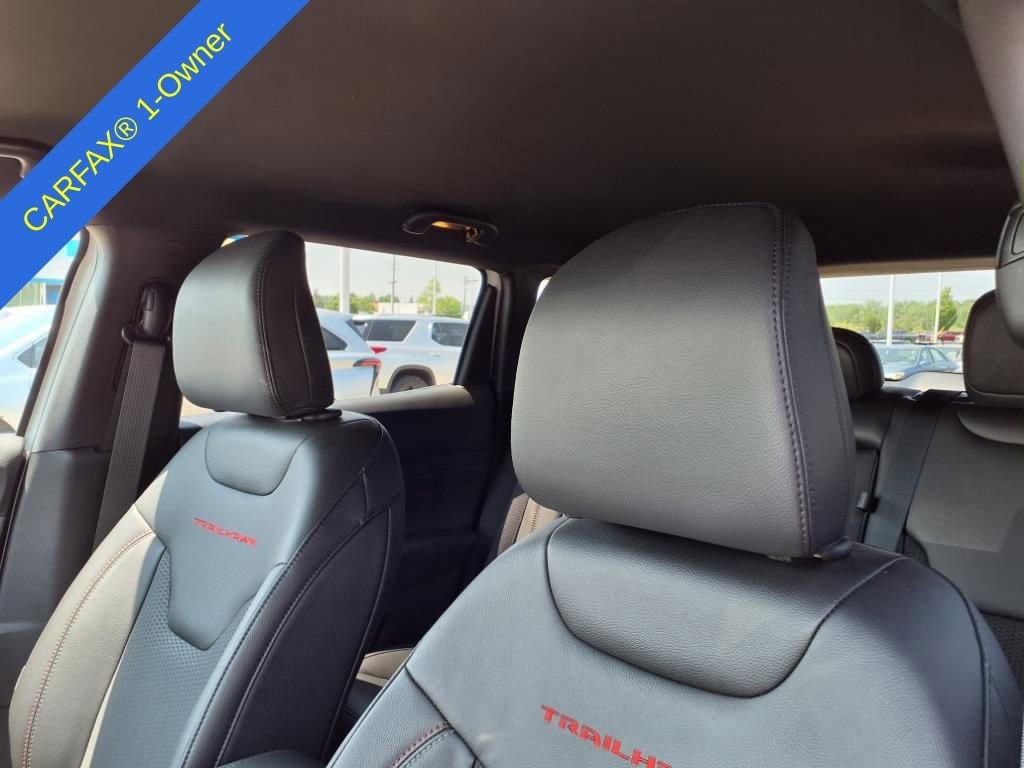 2025 Jeep Compass Trailhawk 19