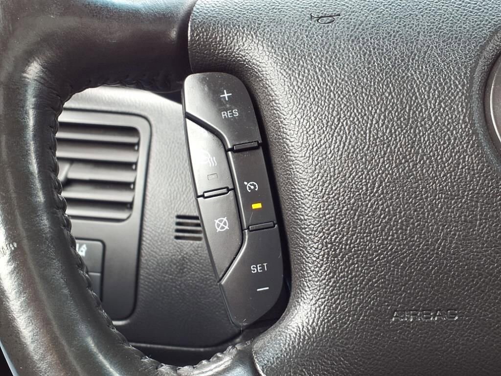Thumbnail: 2009 Buick Lucerne - 18