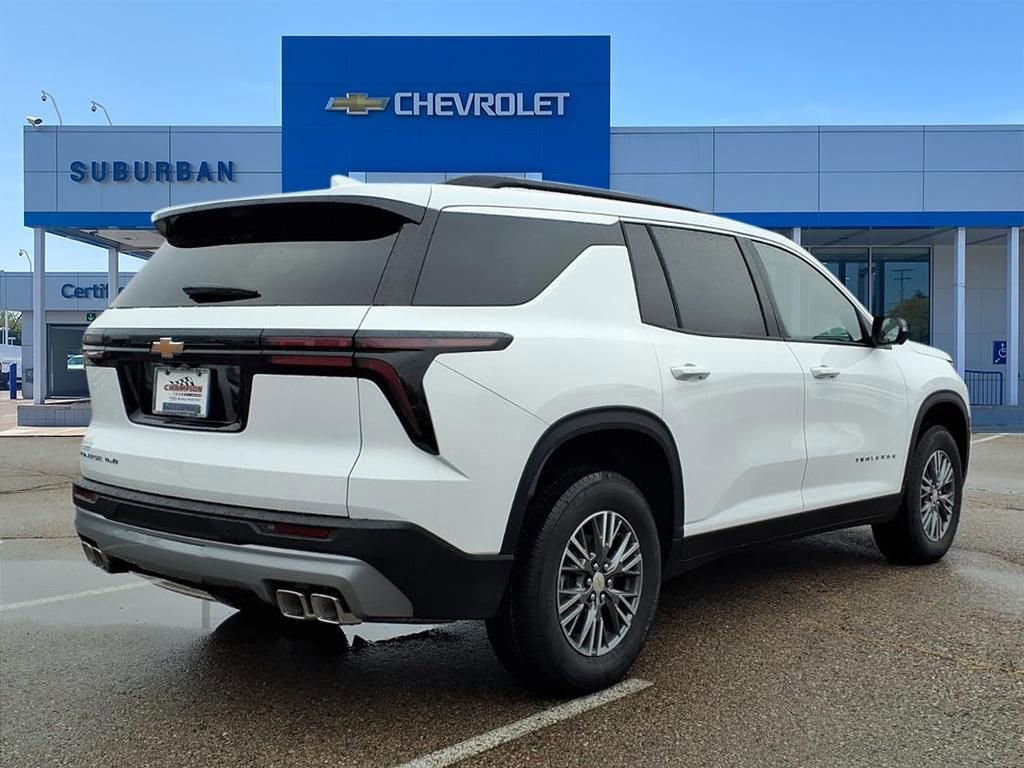 Thumbnail: 2026 Chevrolet Traverse - 4