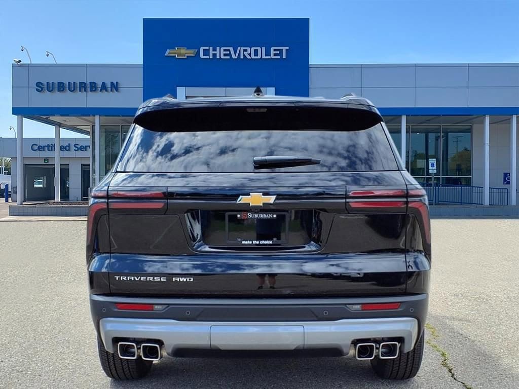 Thumbnail: 2026 Chevrolet Traverse - 5