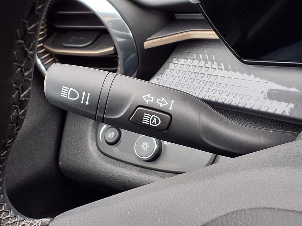 Thumbnail: 2026 Chevrolet Trax - 17