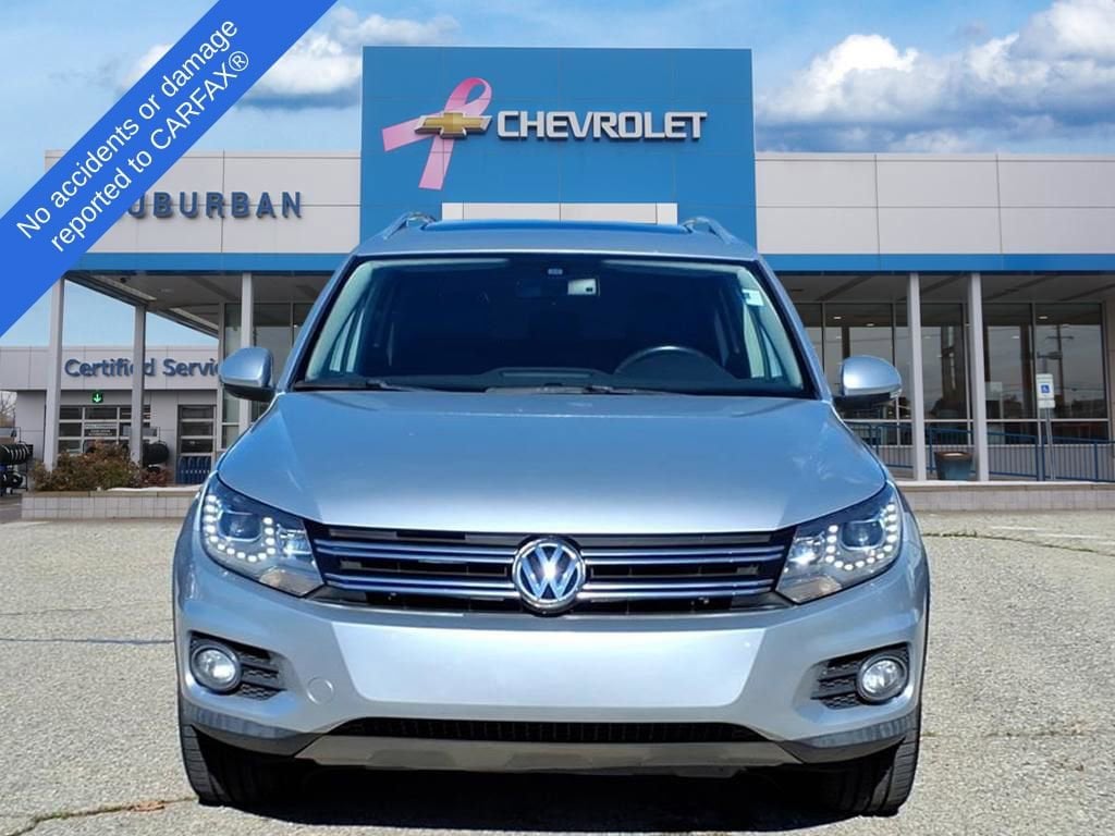 Thumbnail: 2016 Volkswagen Tiguan - 2