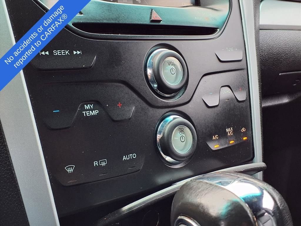 Thumbnail: 2014 Ford Explorer - 25