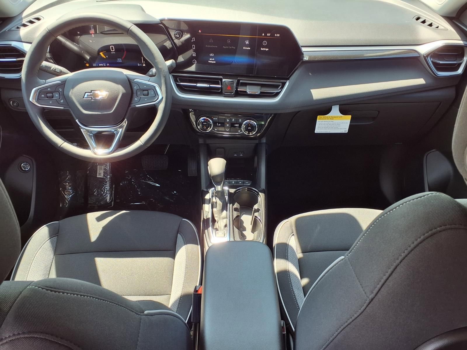Thumbnail: 2026 Chevrolet TrailBlazer - 10