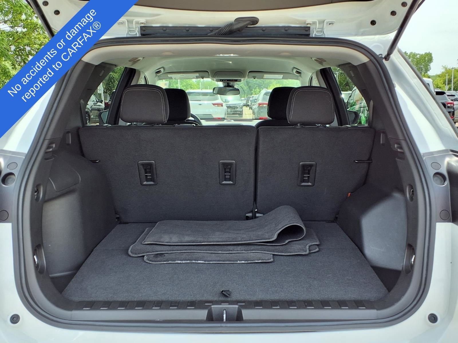 Thumbnail: 2024 Chevrolet Equinox - 10