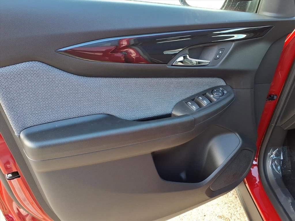 Thumbnail: 2026 Chevrolet TrailBlazer - 13