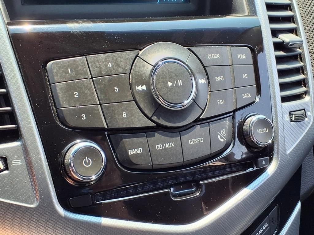 2012 Chevrolet Cruze LTZ 26