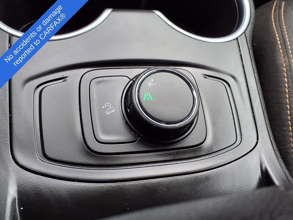 Thumbnail: 2019 GMC Terrain - 28