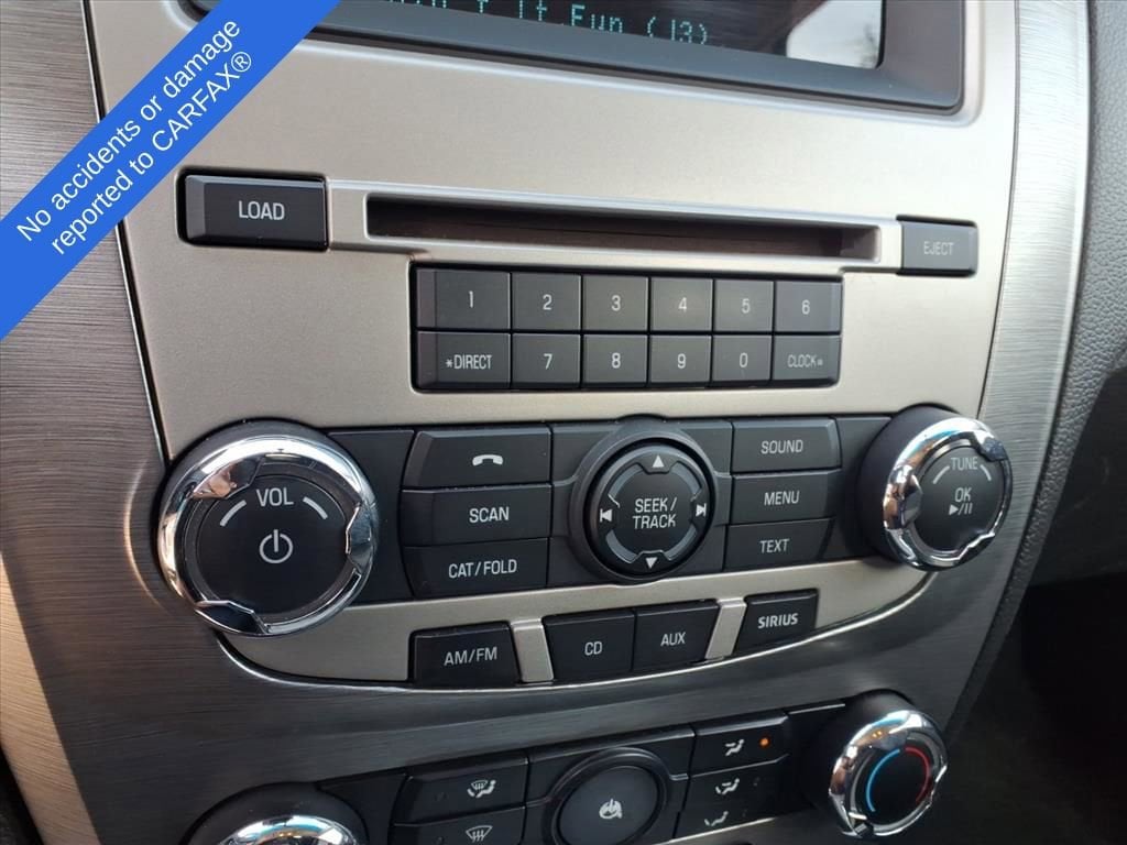 Thumbnail: 2011 Ford Fusion - 18