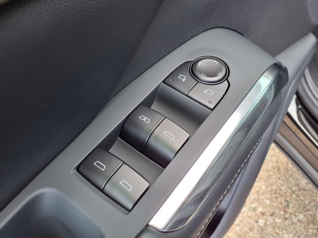 Thumbnail: 2026 Chevrolet Traverse - 13