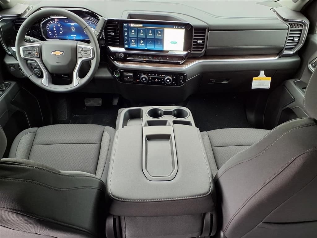 Thumbnail: 2026 Chevrolet Silverado 1500 - 8