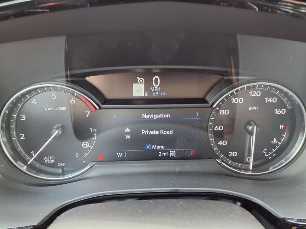 Thumbnail: 2025 Cadillac XT5 - 16