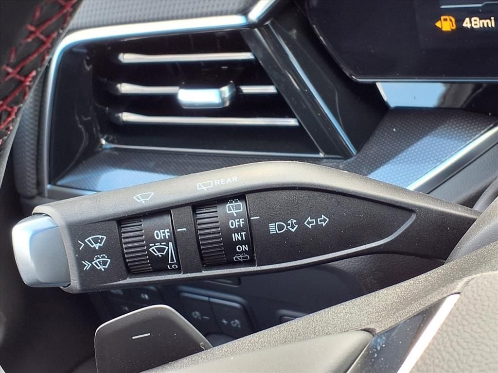 Thumbnail: 2026 Chevrolet Suburban - 12