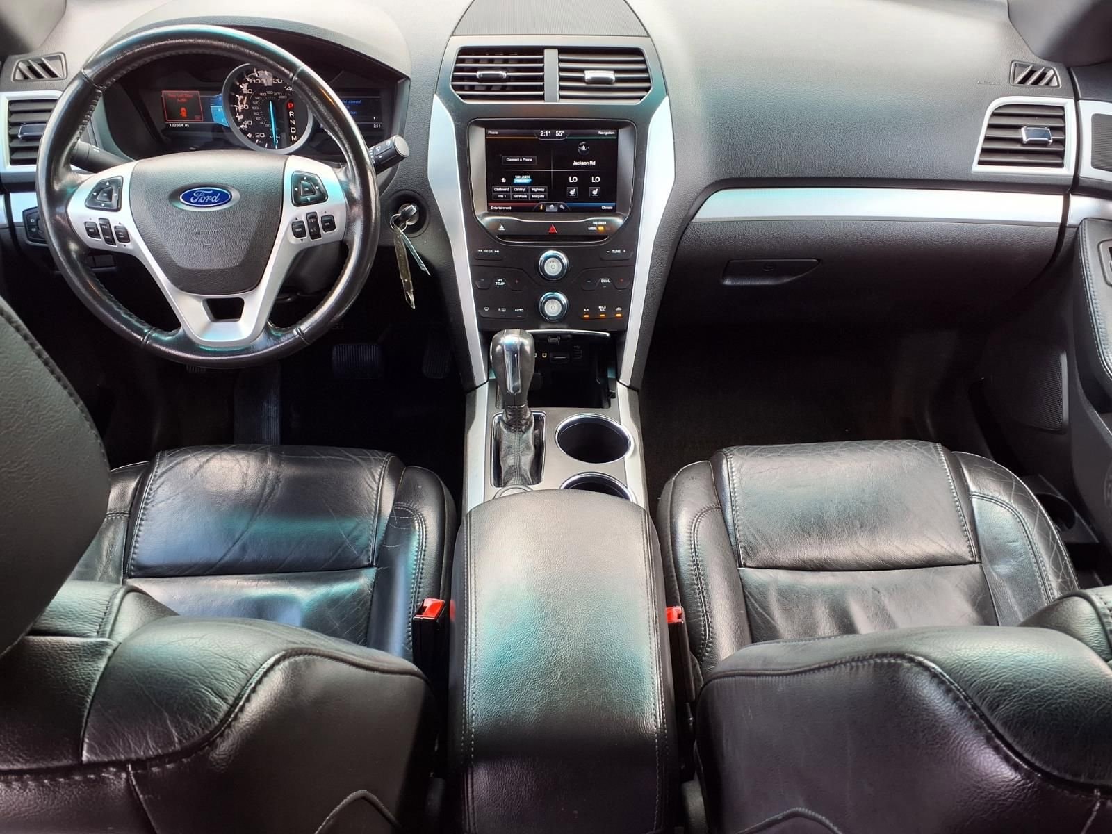 Thumbnail: 2013 Ford Explorer - 11