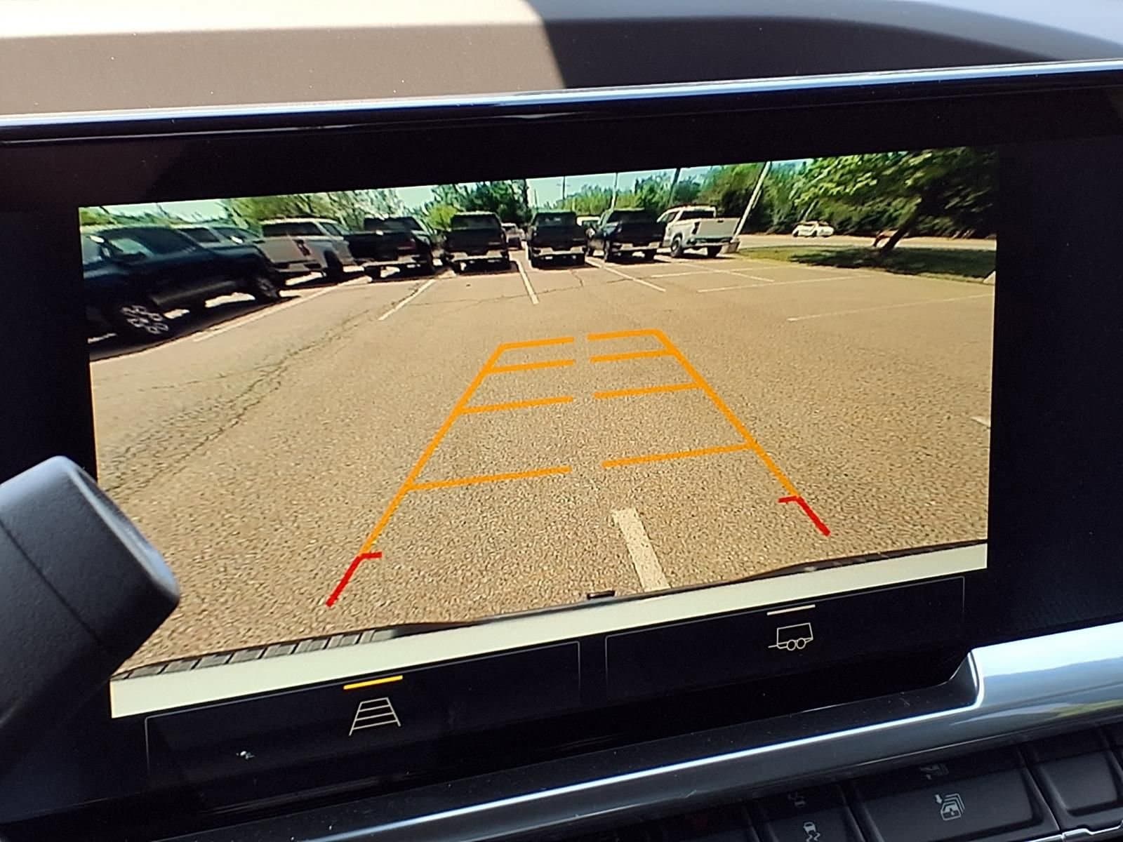 Thumbnail: 2026 Chevrolet Silverado 1500 - 19