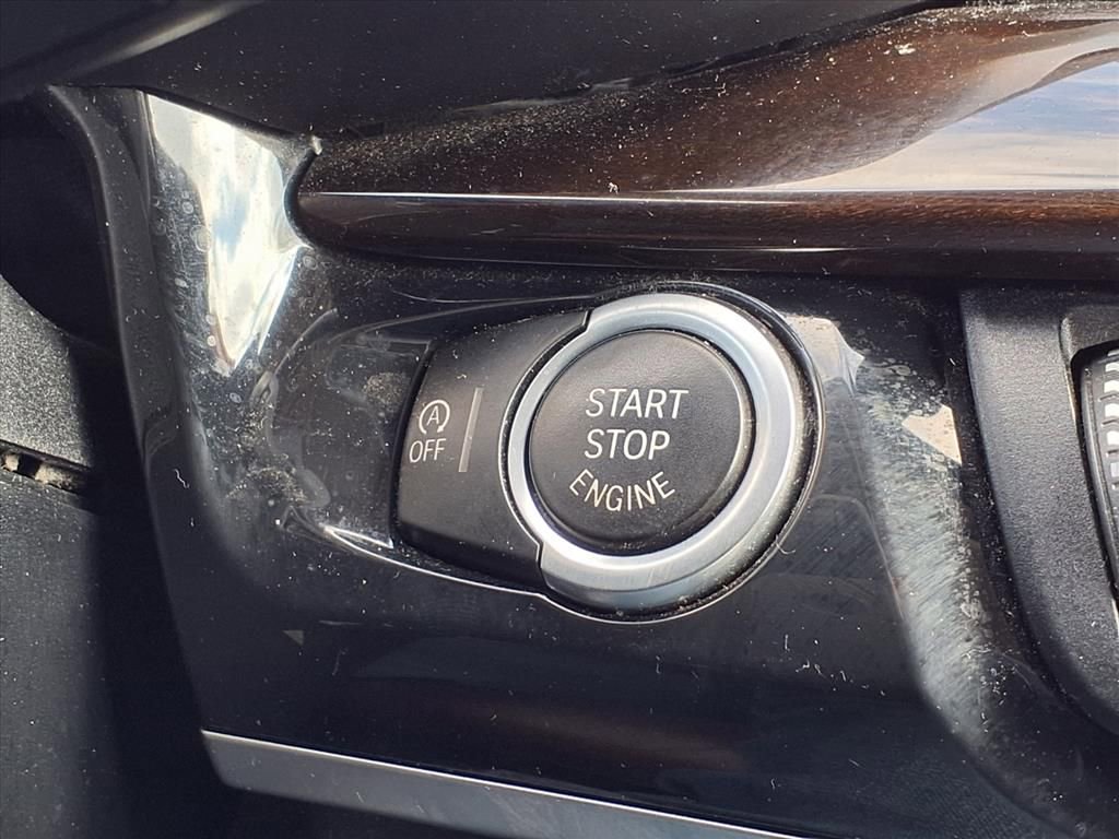 Thumbnail: 2016 BMW X5 - 24