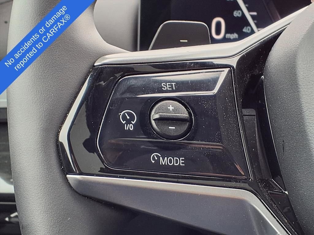 Thumbnail: 2025 BMW 5 Series - 24