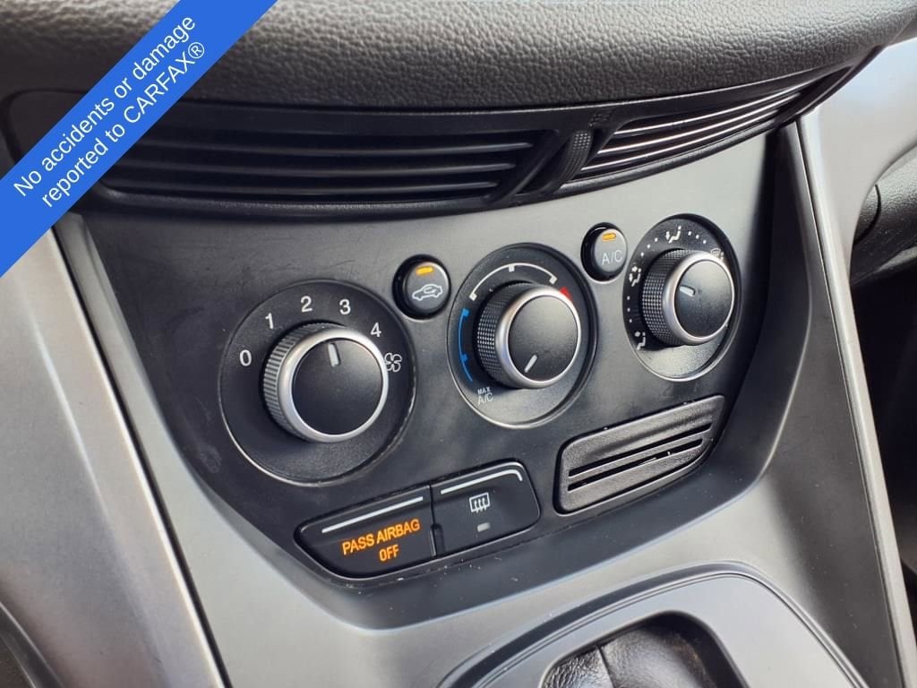 Thumbnail: 2015 Ford Escape - 23
