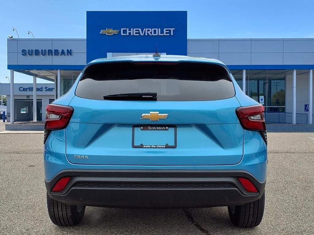 Thumbnail: 2026 Chevrolet Trax - 5