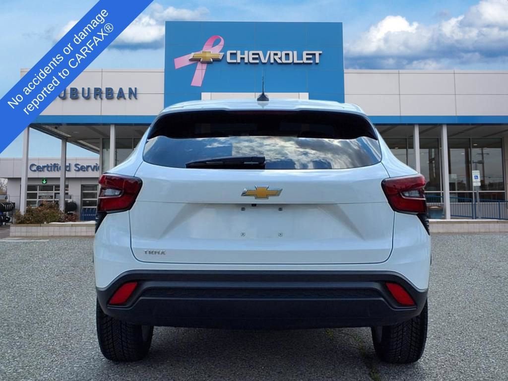 Thumbnail: 2024 Chevrolet Trax - 7