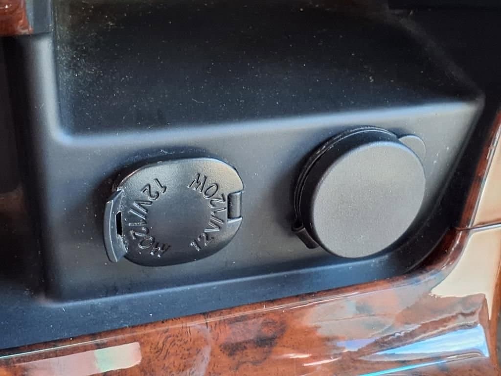Thumbnail: 2000 Toyota 4Runner - 23
