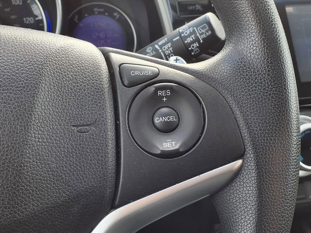 Thumbnail: 2015 Honda Fit - 27