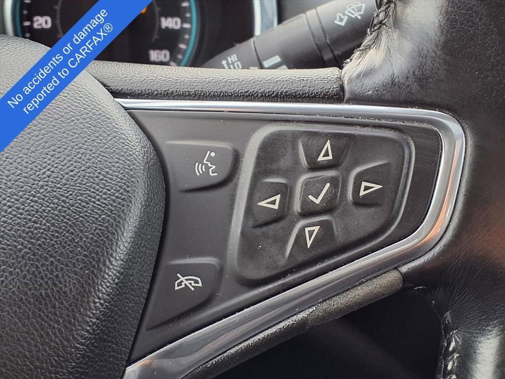 Thumbnail: 2017 Chevrolet Malibu - 26