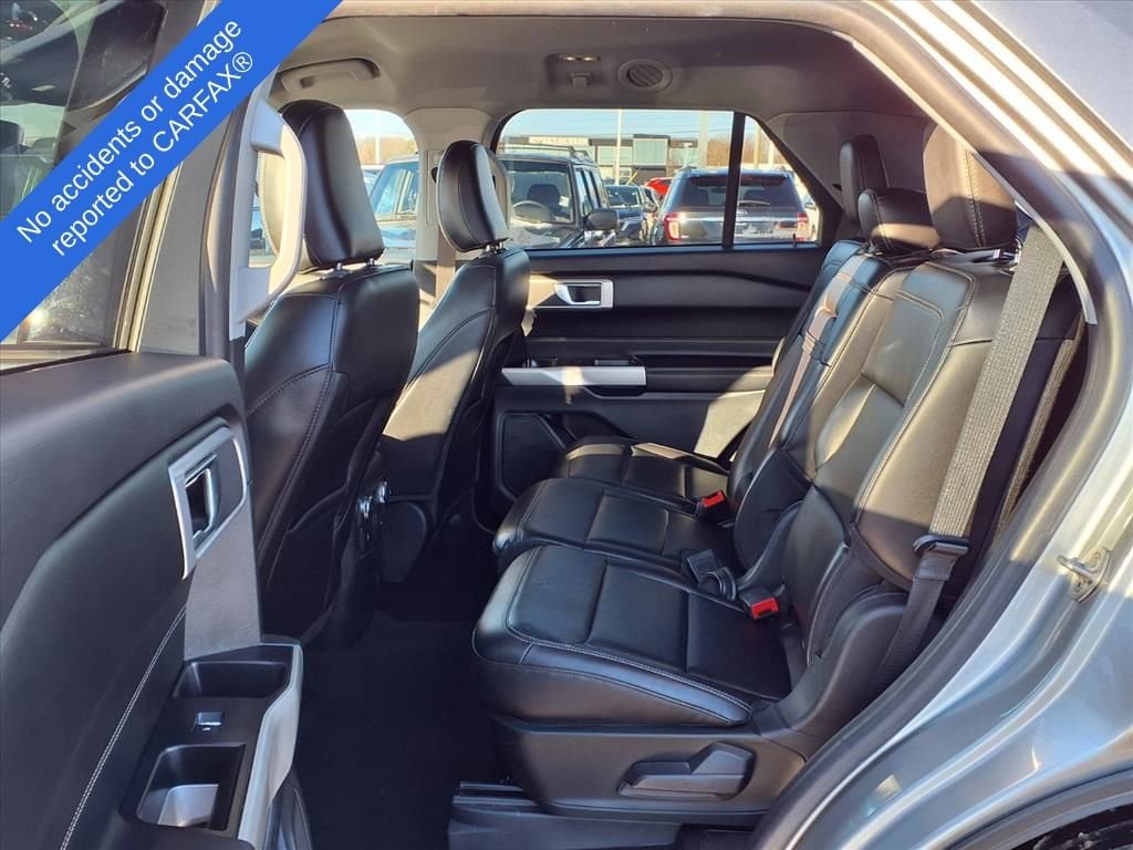 Thumbnail: 2022 Ford Explorer - 12