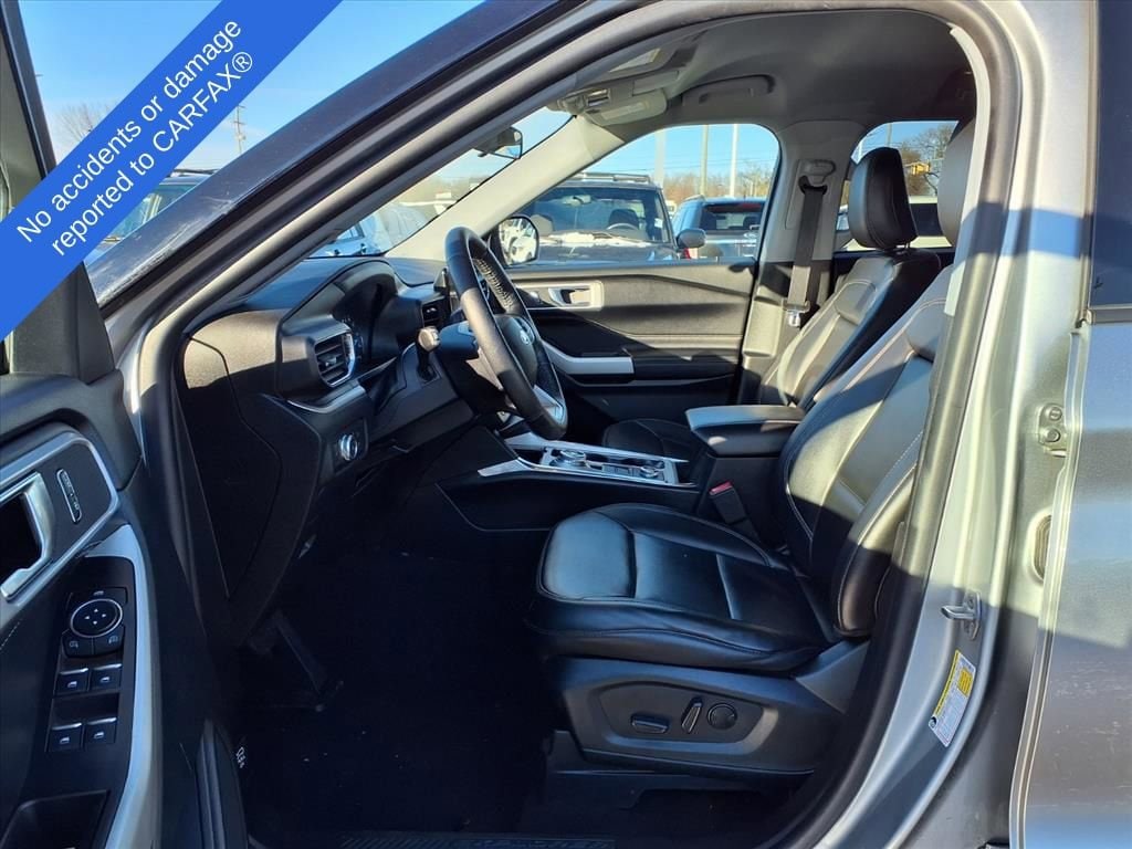 Thumbnail: 2022 Ford Explorer - 18