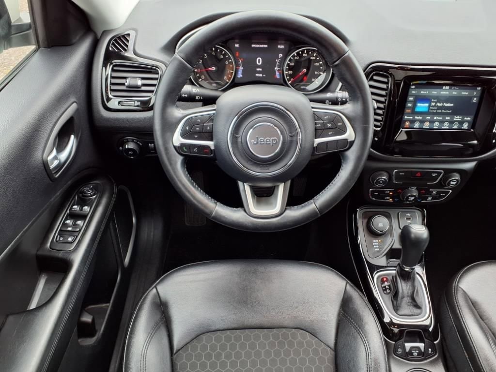 Thumbnail: 2018 Jeep Compass - 13