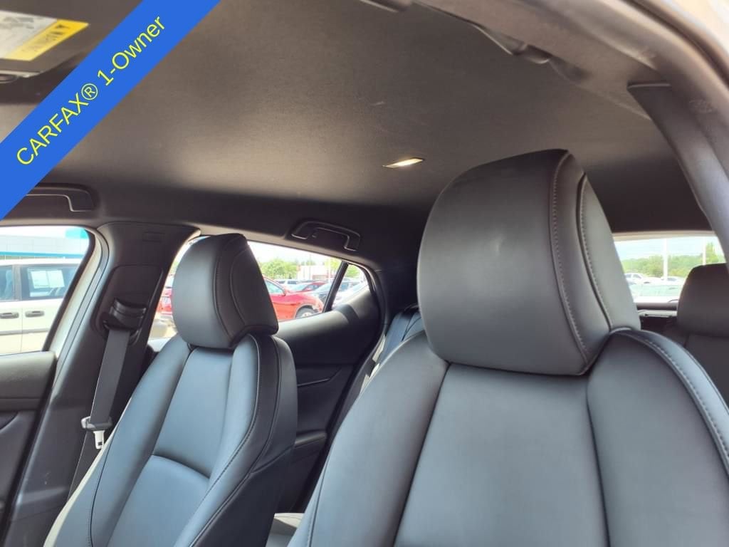Thumbnail: 2021 Mazda Mazda3 - 17